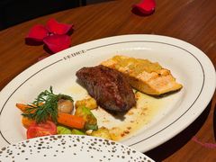 -佐度王子扒房(天鹅湖店)