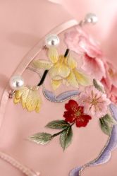 -藤薰定制中式嫁衣礼服旗袍店