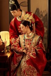 -蒙太奇婚纱摄影(万达店)