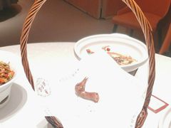 -鸽子侯·家宴·平价海鲜(绿地店)