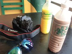 -Jonah's Fruit Shake & Snack Bar