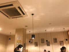 大堂-许府牛火锅(信义坊总店)