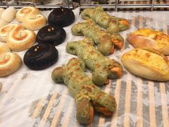 -烫面包·面包烘焙(绿地缤纷城店)