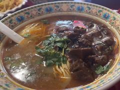 -金杨拉面王小吃面馆·牛三宝面·红烧牛肉粉