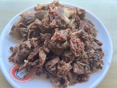 -闫家驴肉老店(华电一校店)
