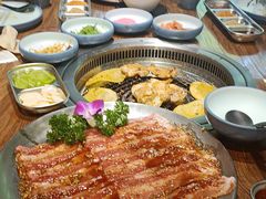 -明洞阿姨·韩式酱蟹烤肉·创意料理(三元桥店)