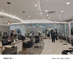 -八佰伴8008星级形象店
