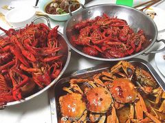 -李双猪·小龙虾·烧烤·羊肉煲(乐山店)