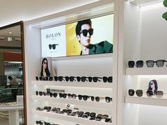 -J-Optical佳视明眼镜·蔡司视觉(青岛金茂览秀城店)