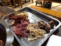 -金鼎雪山牦牛杂火锅(理县总店)