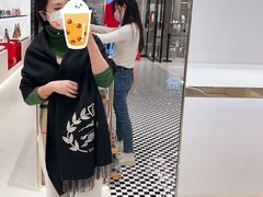 -BURBERRY(上海港汇恒隆广场店)