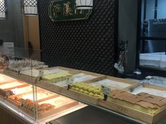 面包甜点陈列柜-泸溪河桃酥(江宁太阳城店)