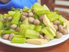 -宝瑞门钉肉饼店