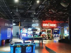 -世代星球·保龄球·镭战真人CS·团建(杨浦店)
