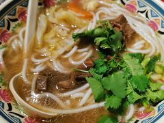 十年经典牛肉粉-鑫花溪牛肉米粉(天山店)