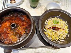 -云海肴·汽锅鸡·云南菜(天山百盛优客店)