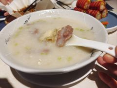 鲍鱼吊龙牛肉粥-点都德·毕德寮