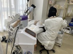 -凡碧诗毛孔清洁收细