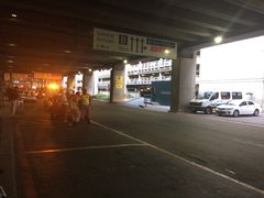 -奥利弗·雷金纳德·坦博国际机场
