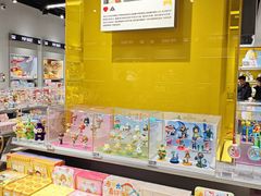 -泡泡玛特POPMART(石景山万达店)