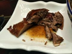 -铜锣湾·有麝自然香(渝北财富中心店)