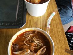 -乌糖沙茶面(民族路店)