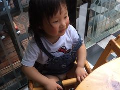 -新大咀港式茶餐厅(宝山万达店)