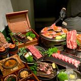 七夕带老婆来吃烤肉，被奖励了一千生活费！