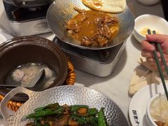 -小菜园新徽菜(南京秦淮龙蟠汇店)