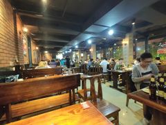 大堂-新疆烧烤王(广灵店)