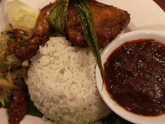 -小槟城美食馆
