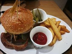 -HELLO 27 意面·沙拉·帕尼尼