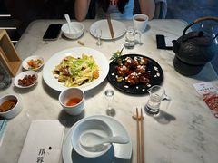 -初蓉丨遇见新川菜(亲贤街荣耀店)