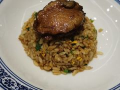 -山明水秀大饭店