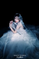 -予白婚纱礼服馆