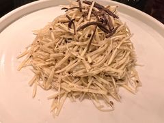 -泓0871臻选云南菜·味庄