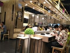 自助取餐区-呷哺呷哺(新世界百货望京店)