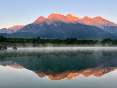 -玉龙雪山游客服务中心