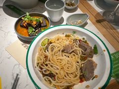 -百春原湖南牛肉粉(百联世纪店)