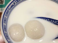 牛奶花生汤圆-双喜老铺(人民广场店)
