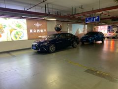 -中原城市广场-停车场