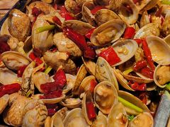 -喝丢一只鞋海鲜烧烤·海肠捞饭(东关街店)