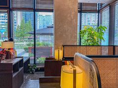 -铭牛烧肉·和牛海鲜自助(高新月牙湖店)
