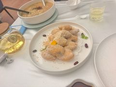 -品海楼·大连海胆锅贴馆(东港店)
