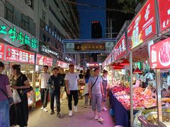 -正宁路小吃夜市