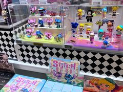 -泡泡玛特POPMART(万柳华联店)