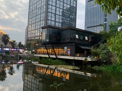 -铜锣湾·有麝自然香(渝北财富中心店)