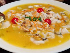 -山城外·非遗酸菜鱼(盛龙广场店)