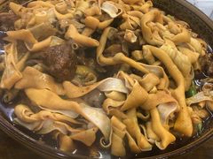 -一品红烧鸭特色川菜(三岔湖店)