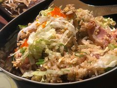 -穹六人间 people 6(岳阳路店)